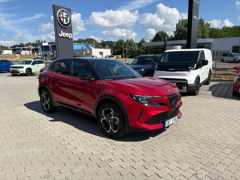 Alfa Romeo Ostatní SUV / Terénní 1,2 l 107 kw