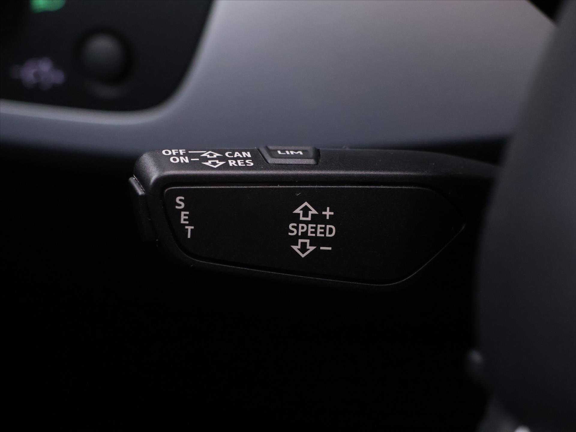 Audi A4 Kombi 2,0 l 140 kw