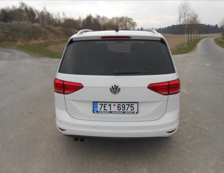 Volkswagen Touran Kombi 2,0 l 110 kw