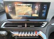 Peugeot 5008 SUV 1,5 l 96 kw