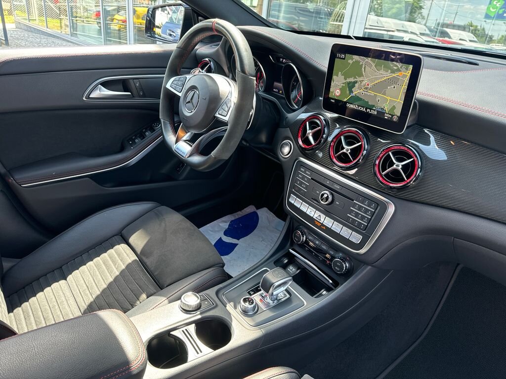 Mercedes-Benz CLA Kombi 2,0 l 280 kw