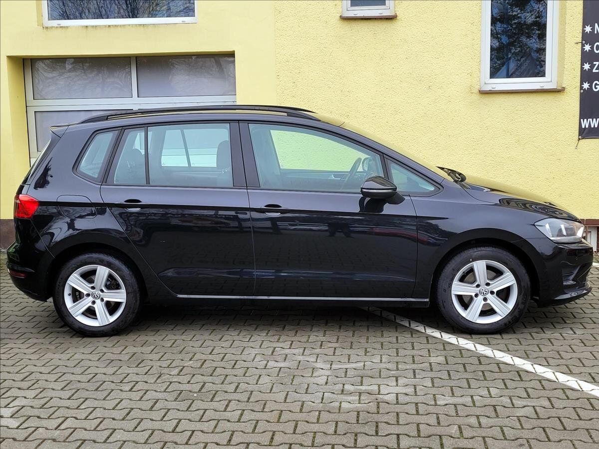 Volkswagen Golf Sportsvan