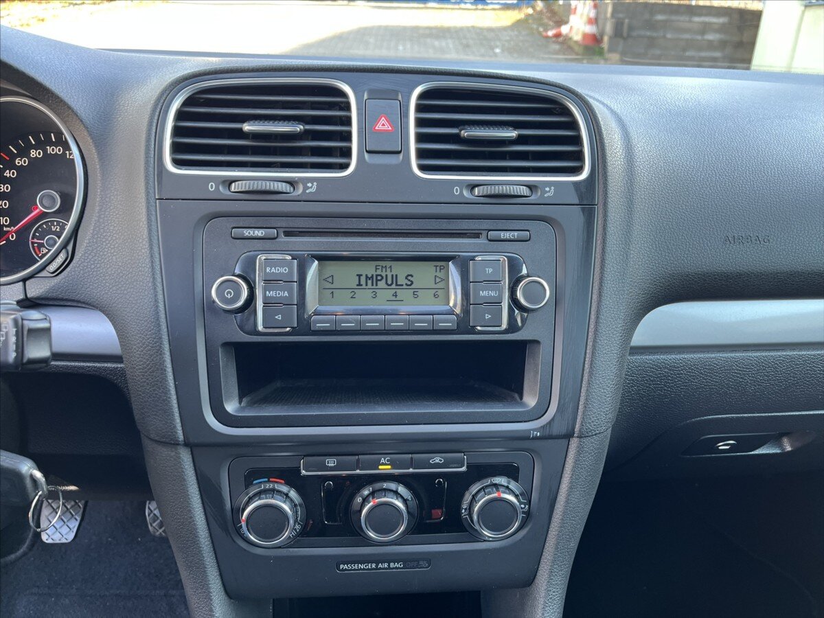 Volkswagen Golf Hatchback 1,6 l 75 kw