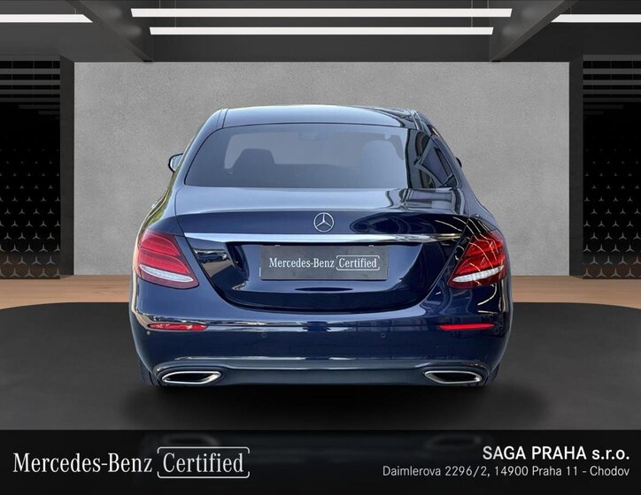 Mercedes-Benz Třídy E Sedan 3,0 l 270 kw