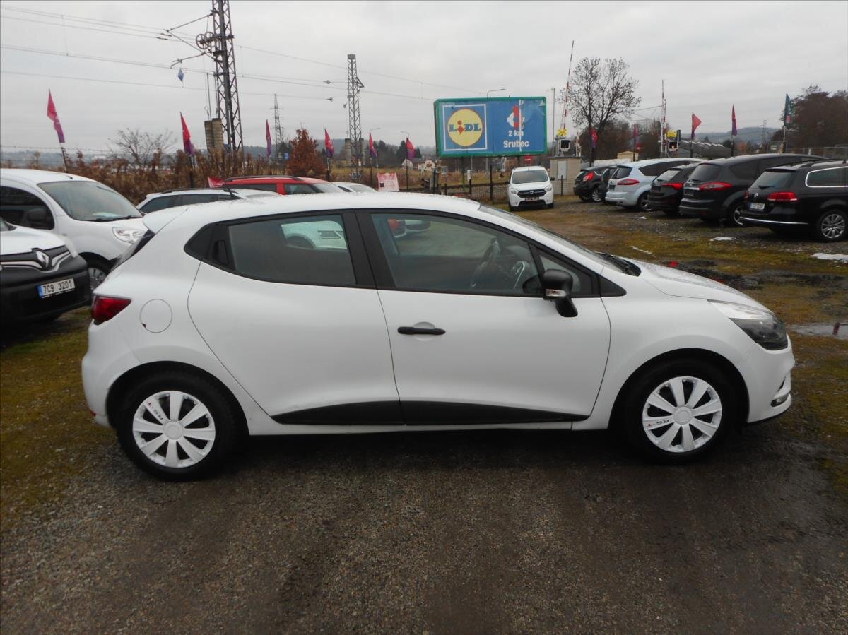 Renault Clio Hatchback 898,0 56 kw