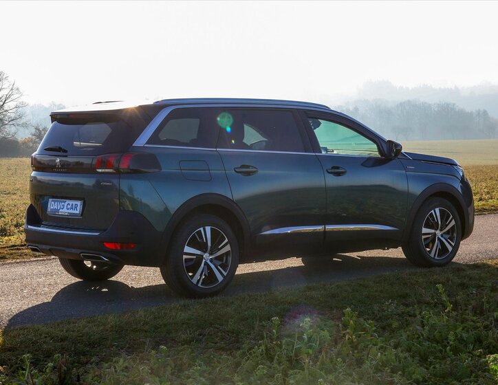 Peugeot 5008 7