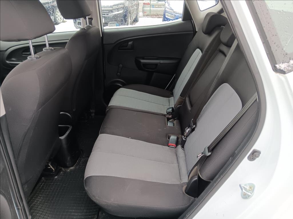 KIA Venga MPV 1,4 l 66 kw