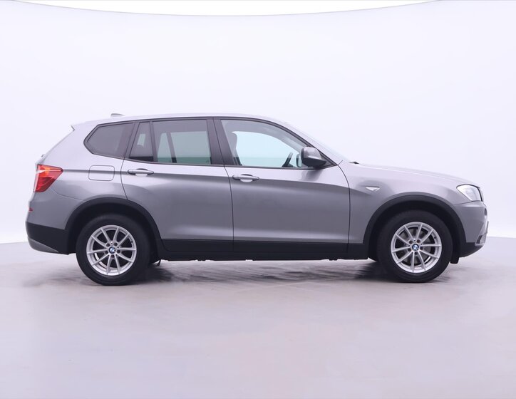 BMW X3 SUV / Terénní 2,0 l 135 kw