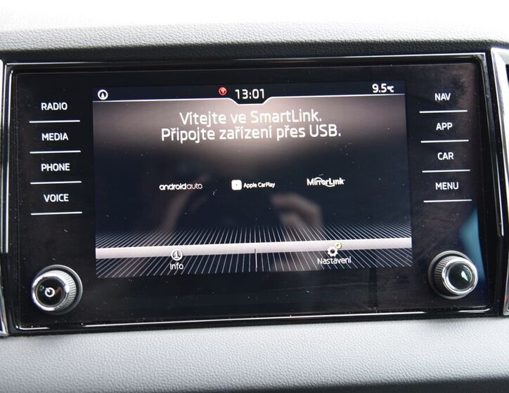 Škoda Karoq SUV 1,5 l 110 kw