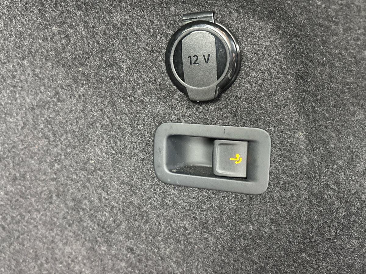 Volkswagen Golf Kombi 1,5 l 110 kw