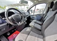 Opel Vivaro 6