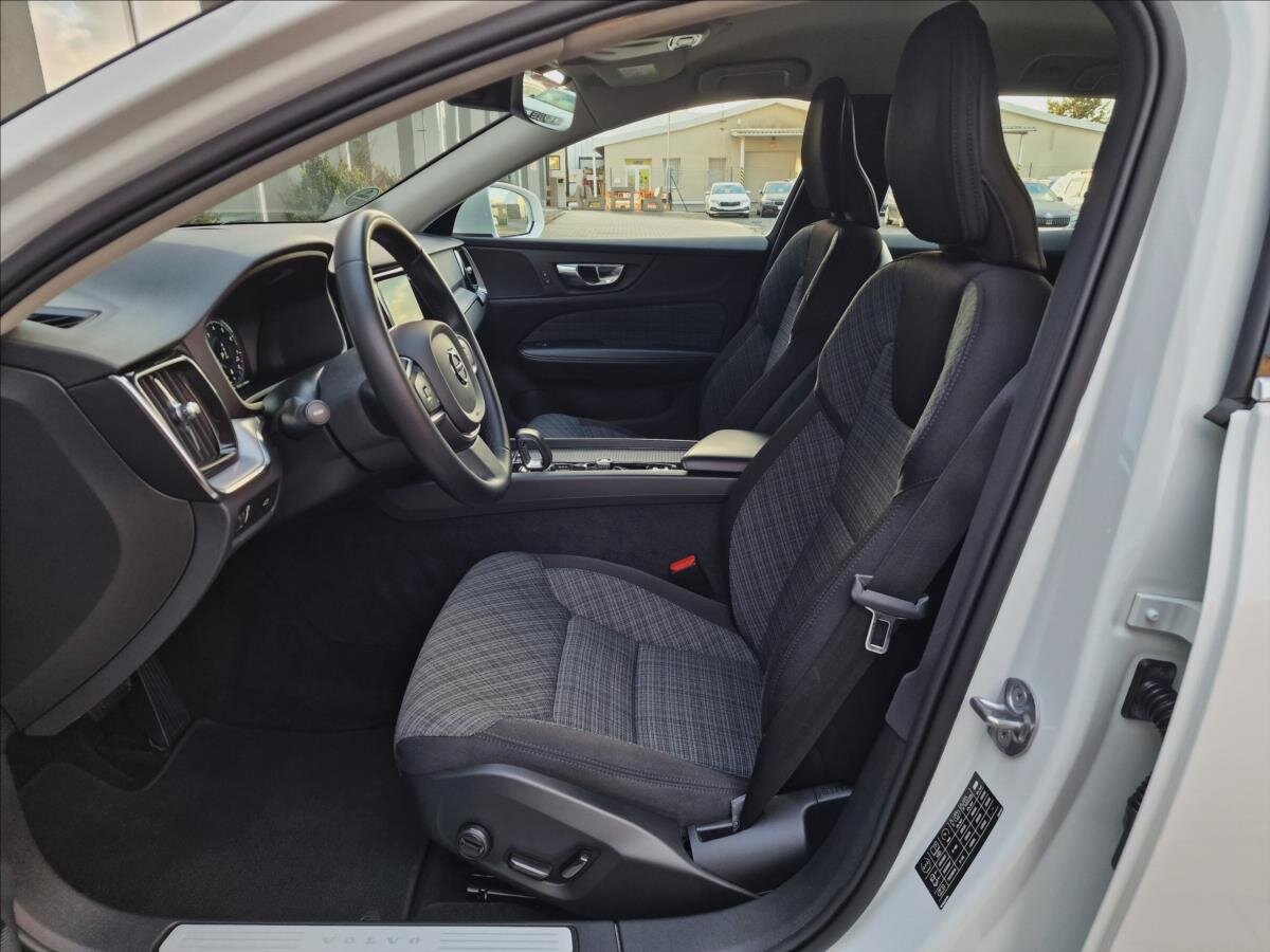 Volvo V60 Kombi 2,0 l 145 kw