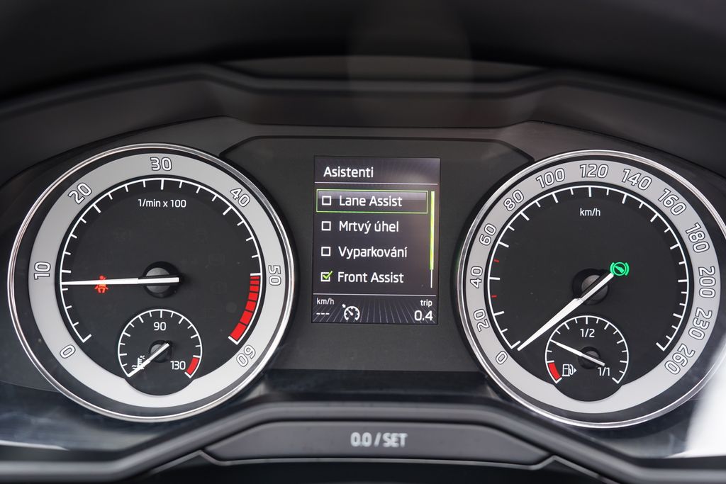 Škoda Superb Kombi 2,0 l 140 kw