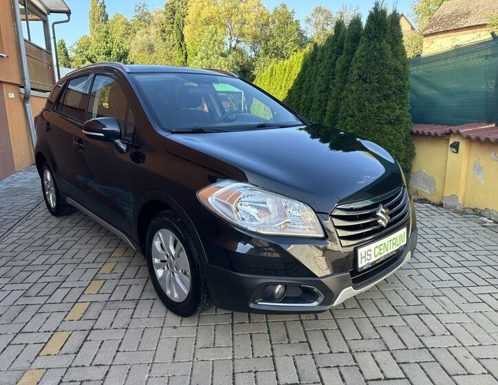 Suzuki SX4 S-Cross 1