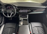Audi RS Q8 22
