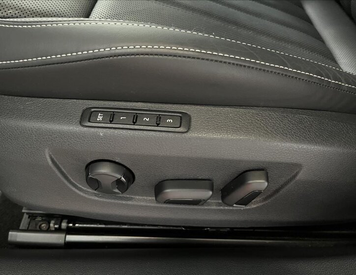 Škoda Superb Kombi 2,0 l 147 kw