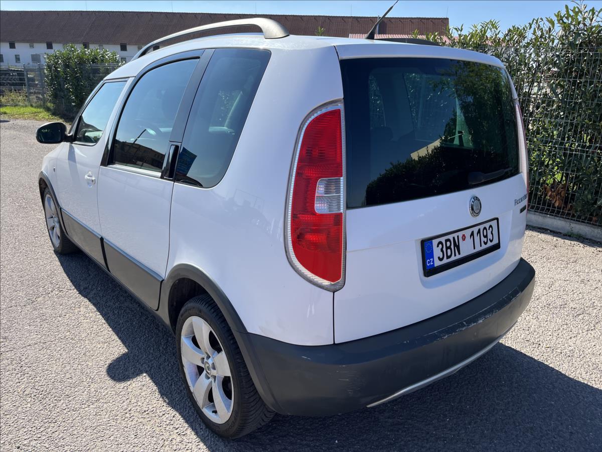 Škoda Roomster