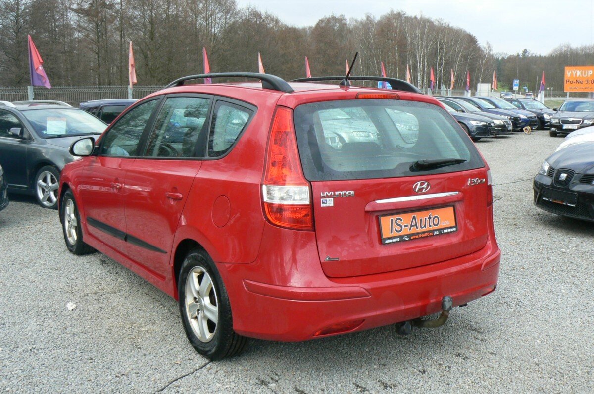 Hyundai i30 Kombi 1,6 l 92 kw