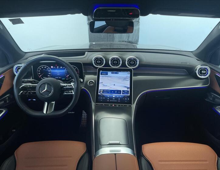 Mercedes-Benz GLC 13