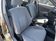 Nissan Almera Hatchback 1,5 l 72 kw