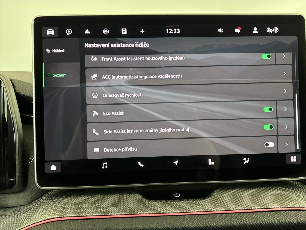 Škoda Kodiaq SUV / Terénní 2,0 l 142 kw