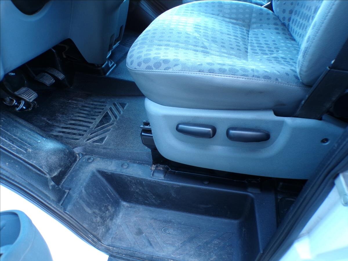 Ford Transit Skříň 2,2 l 92 kw