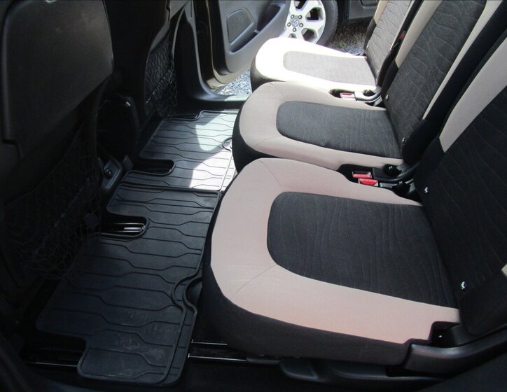 Citroën Grand C4 Picasso MPV 1,6 l 85 kw