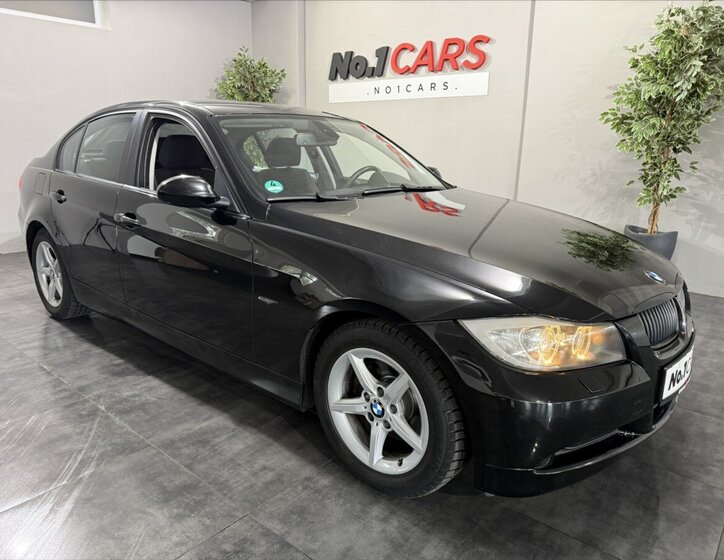 BMW Řada 3 Sedan / Limuzína 2,0 l 105 kw
