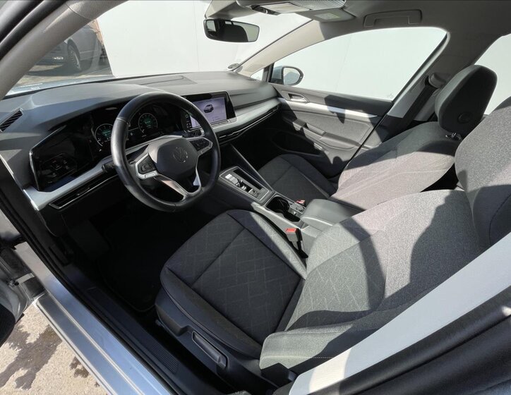 Volkswagen Golf Kombi 1,5 l 110 kw