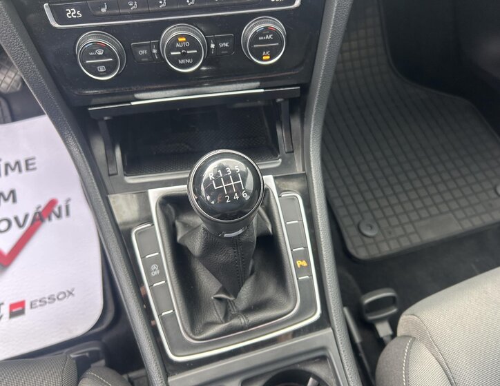 Volkswagen Golf Kombi 2,0 l 110 kw