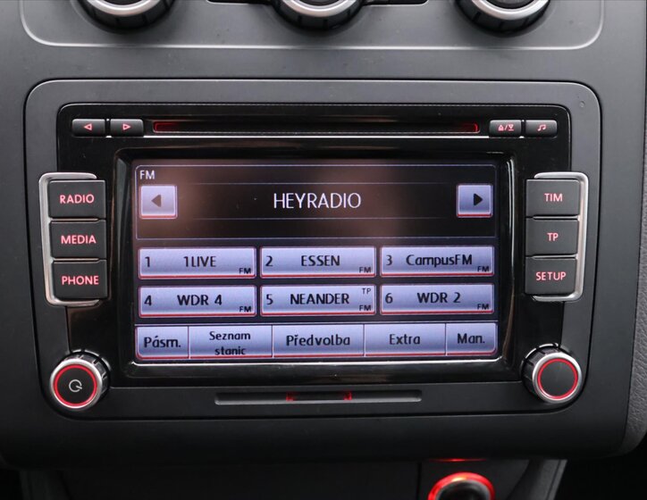 Volkswagen Touran MPV 1,2 l 77 kw