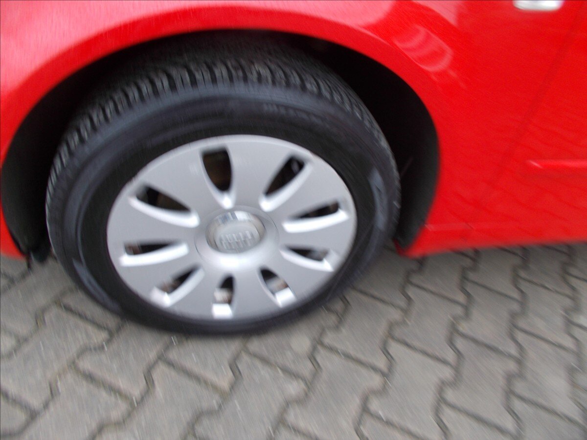Audi A4 Sedan / Limuzína 2,0 l 103 kw