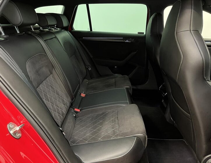 Škoda Superb Kombi 2,0 l 147 kw