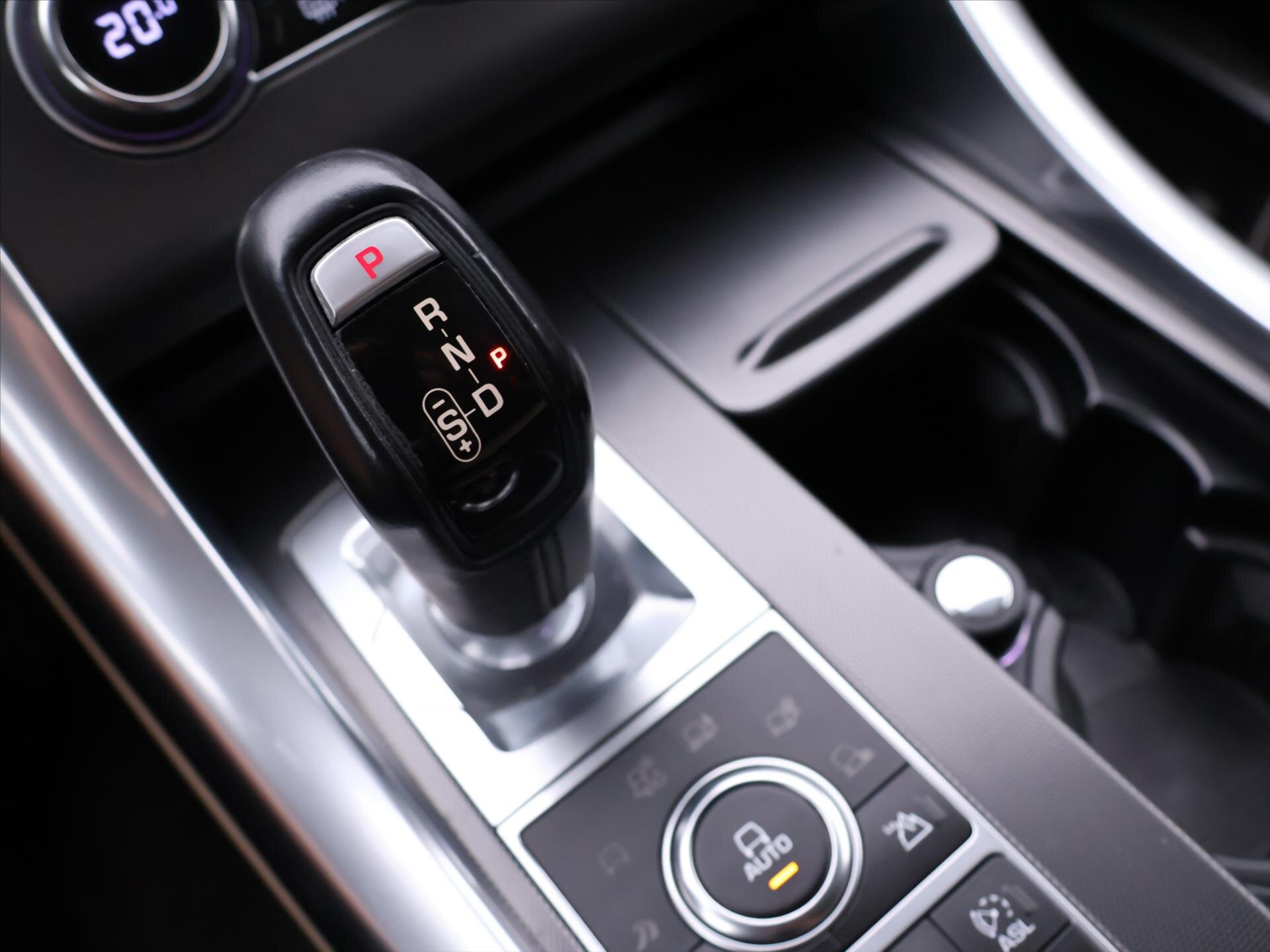 Land Rover Range Rover Sport SUV 3,0 l 215 kw