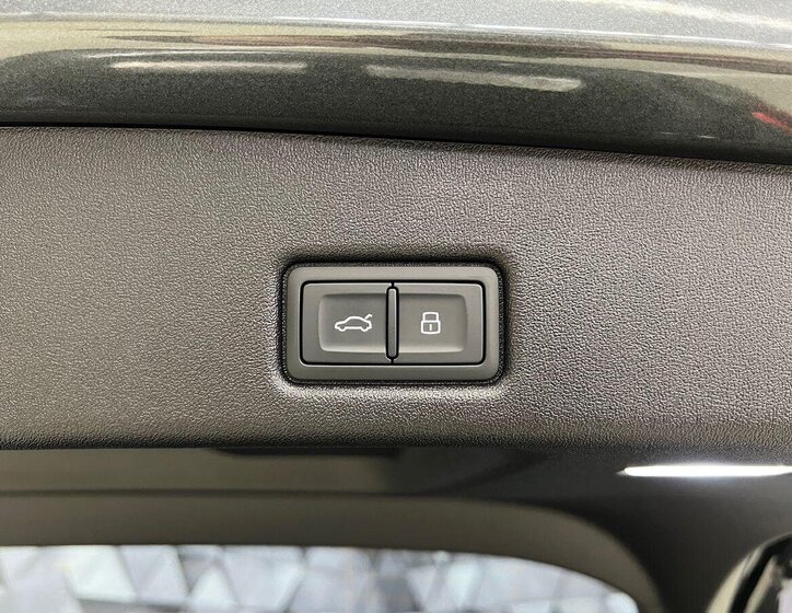 Audi Q5 SUV 2,0 l 150 kw