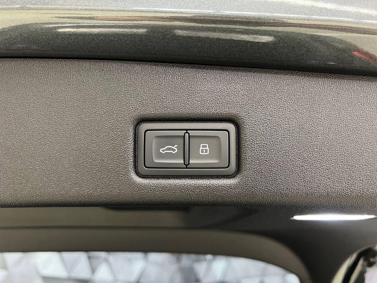 Audi Q5 SUV 2,0 l 150 kw