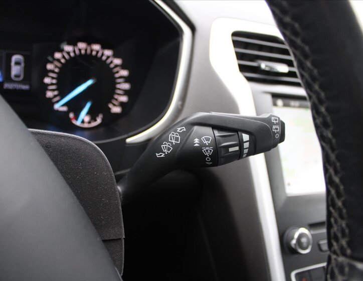 Ford Mondeo Kombi 2,0 l 110 kw