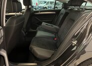 Volkswagen Passat Sedan / Limuzína 1,5 l 110 kw