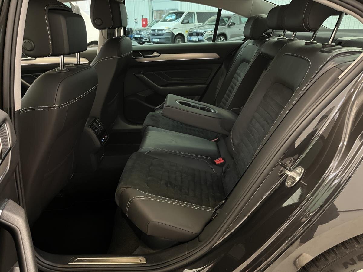 Volkswagen Passat Sedan / Limuzína 1,5 l 110 kw