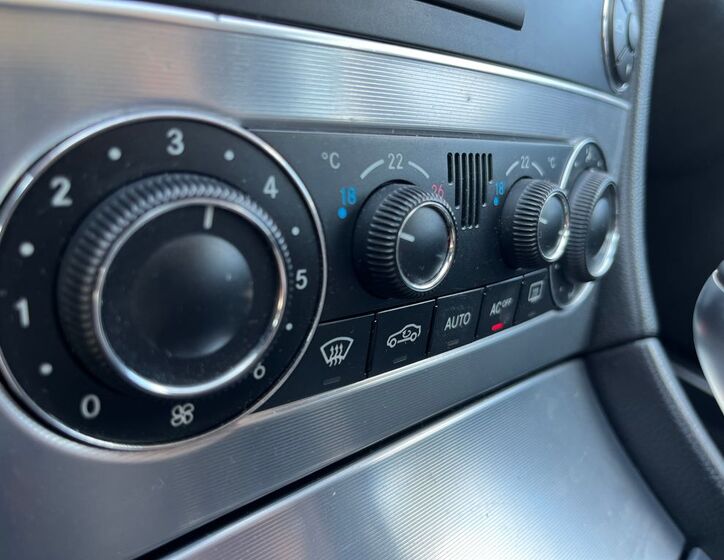 Mercedes-Benz Třídy C 27