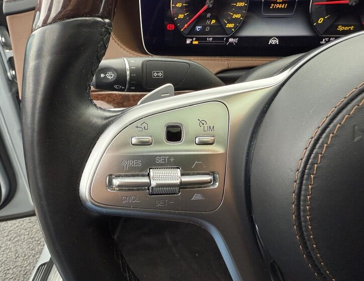 Mercedes-Benz Třídy S 18