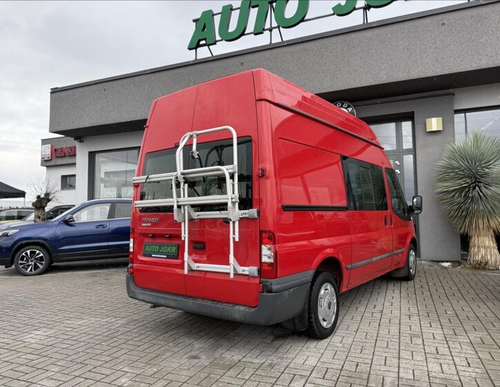 Ford Transit 7