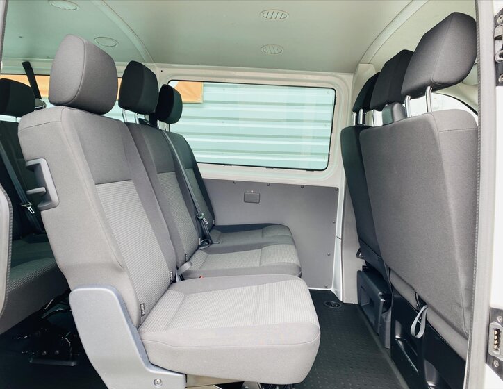 Volkswagen Transporter Kombi 2,0 l 110 kw