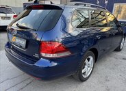 Volkswagen Golf Kombi 1,6 l 77 kw