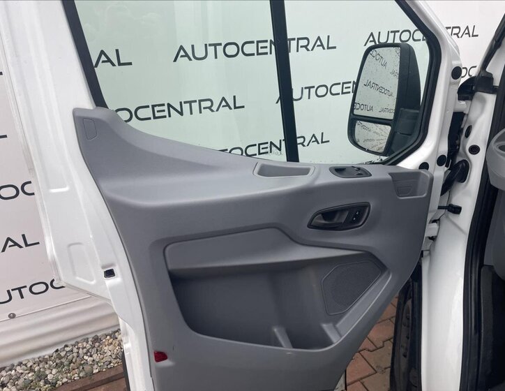 Ford Transit MPV 2,0 l 96 kw