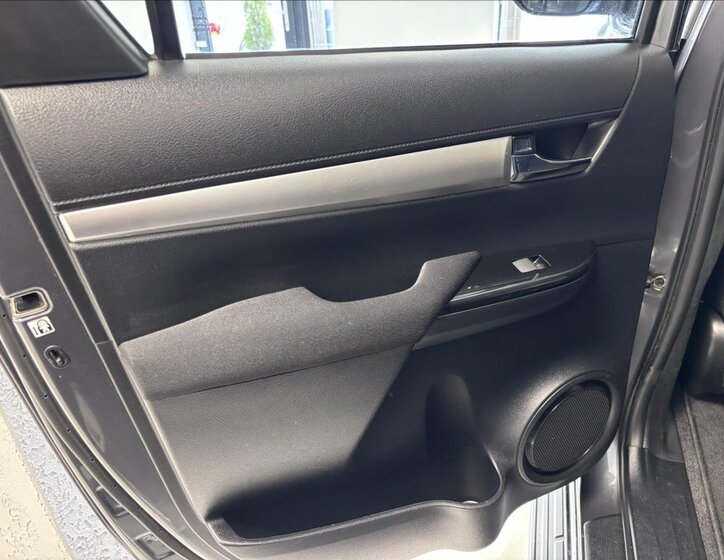 Toyota Hilux Pick-up 2,4 l 110 kw