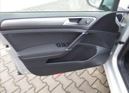 Volkswagen Golf Hatchback 1,6 l 77 kw