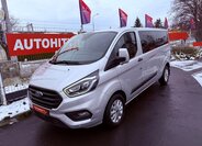 Ford Tourneo Custom 1