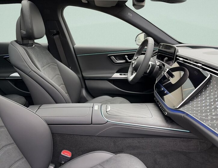 Mercedes-Benz Třídy E Sedan / Limuzína 2,0 l 145 kw