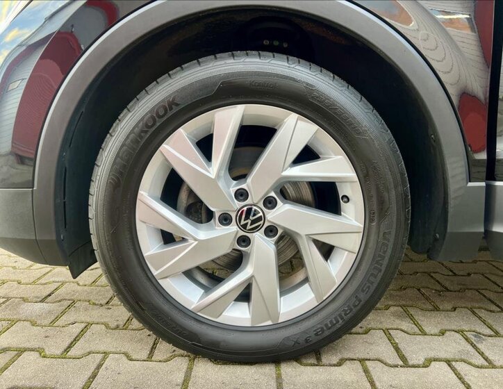 Volkswagen Tiguan 40